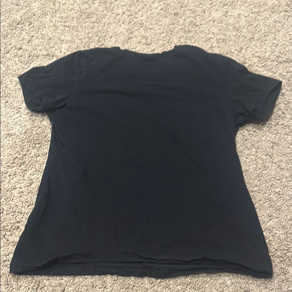Guess Black Women's Tee with Graphic Print - Picture 5 of 5